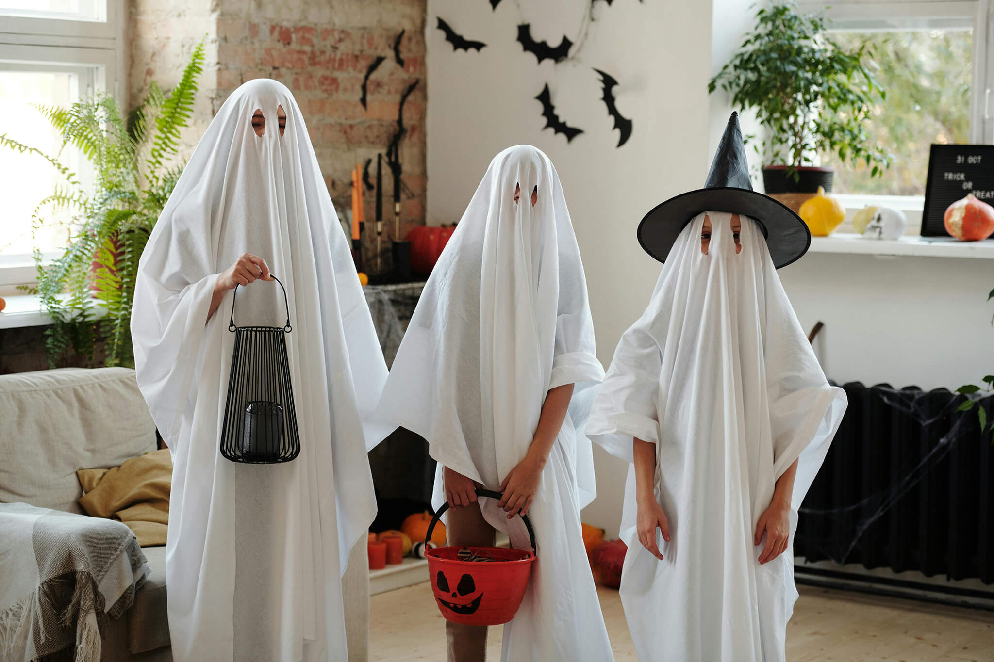 /eat/halloween-food-gifts