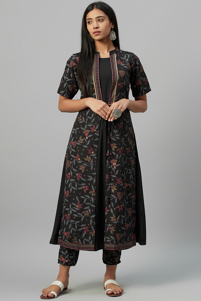 Black Crepe Printed Kurti
