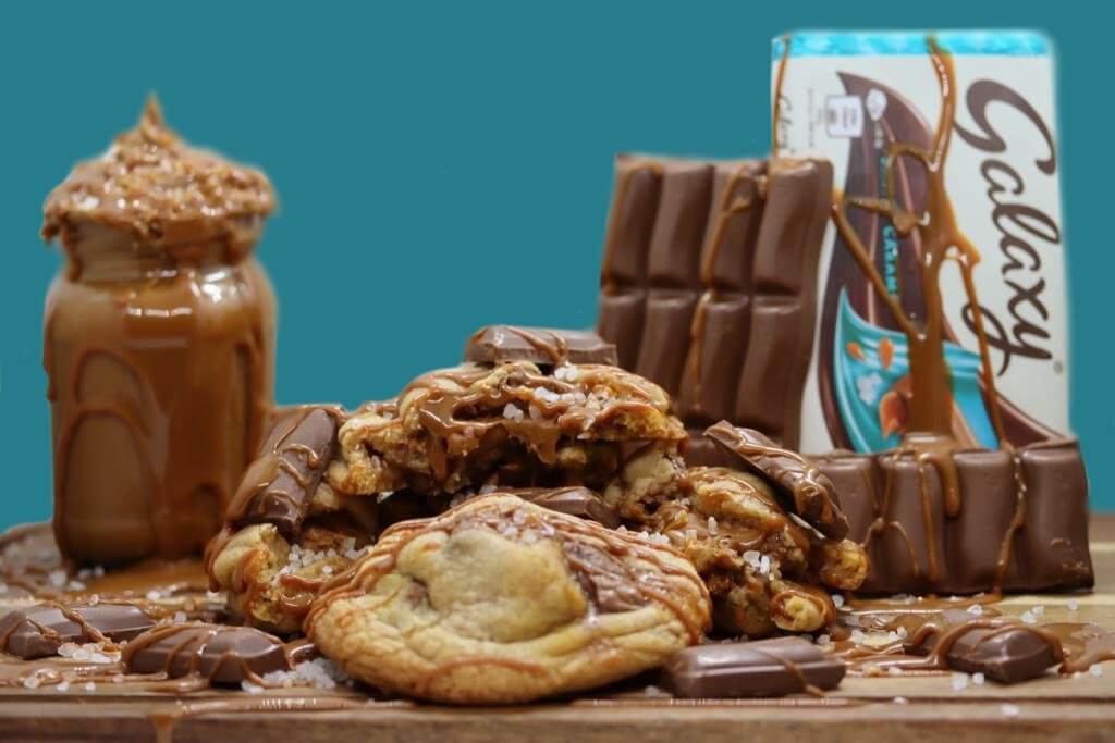 Galaxy caramel cookie