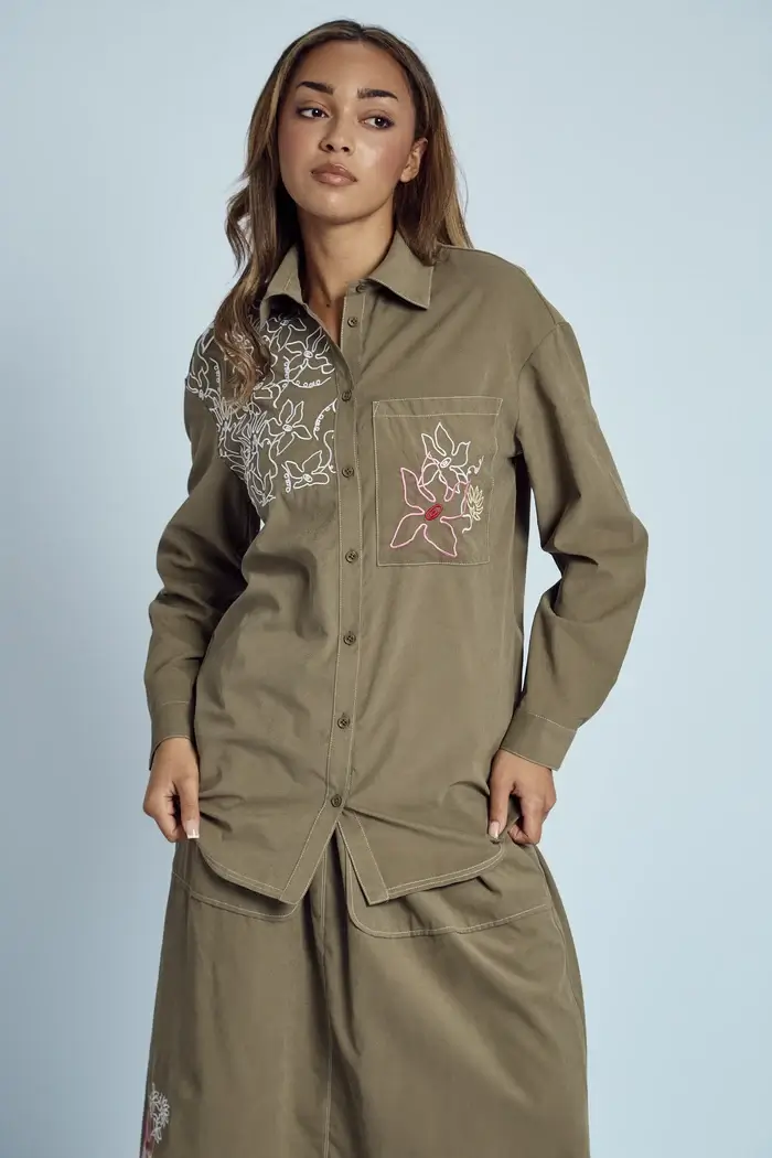 Evelyn Embroidered Boyfriend Shirt