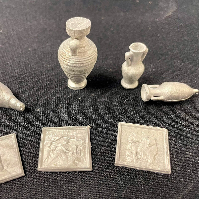 Roman Pottery Accessories