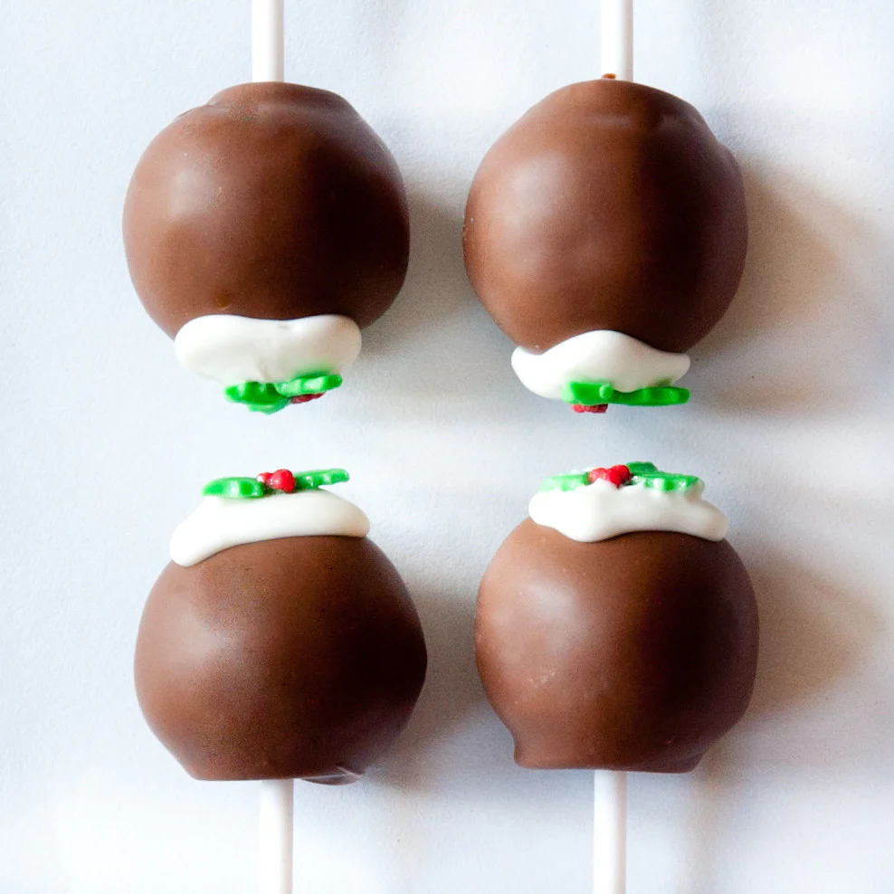 Christmas Pudding Cake Pops